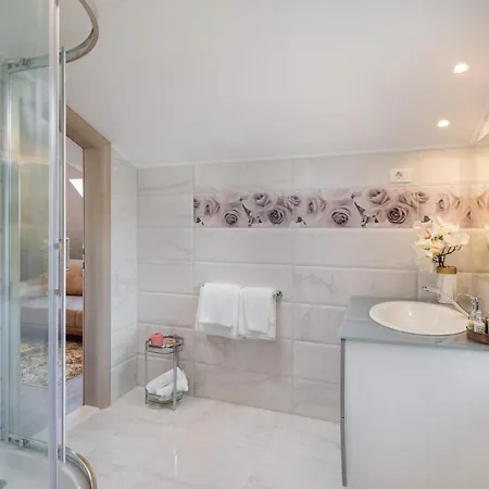 Luxury Citadella With Pool トロギール