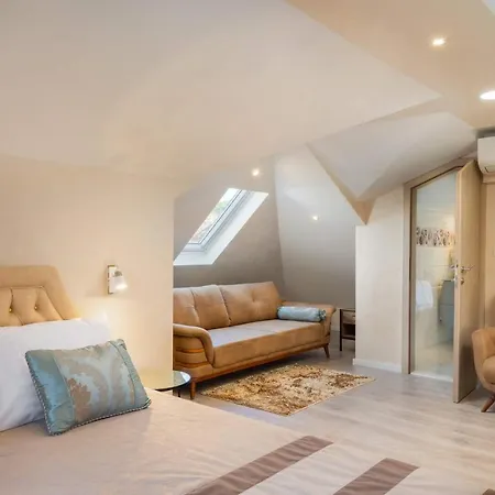 Luxury Citadella With Pool 别墅 特罗吉尔