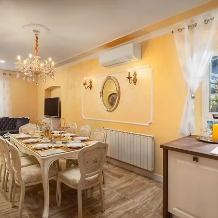 Luxury Citadella With Pool